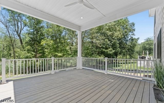 13 Penwood Rd, Livingston Twp., NJ 07039