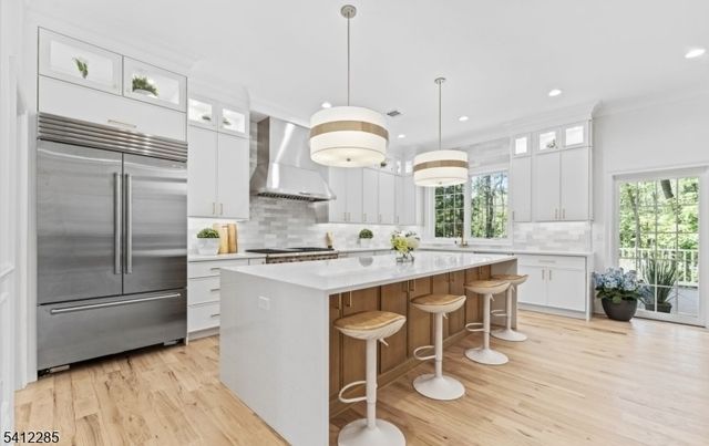 13 Penwood Rd, Livingston Twp., NJ 07039