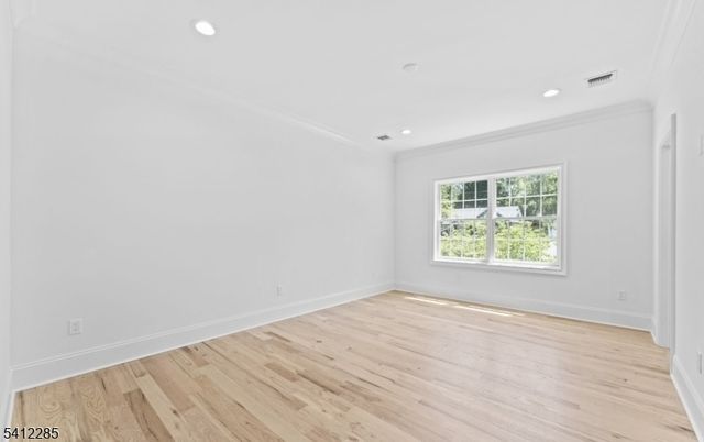 13 Penwood Rd, Livingston Twp., NJ 07039