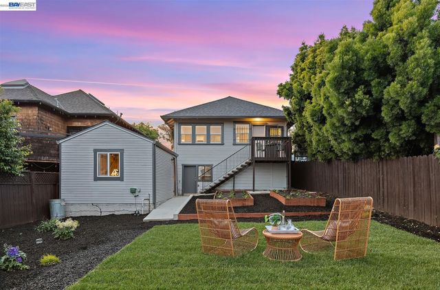 2242 39th Ave, Oakland, CA 94601