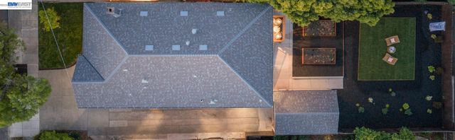 2242 39th Ave, Oakland, CA 94601