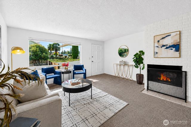 528 SW 118th Street, Seattle, WA 98146