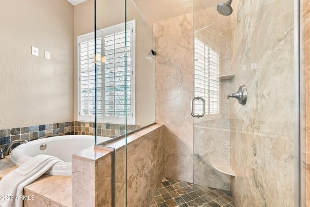 22215 N 51ST Street, Phoenix, AZ 85054