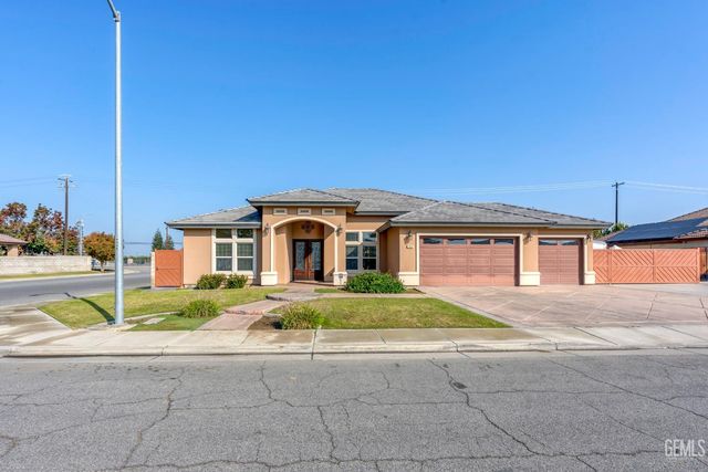 760 Brookside Drive, Shafter, CA 93263