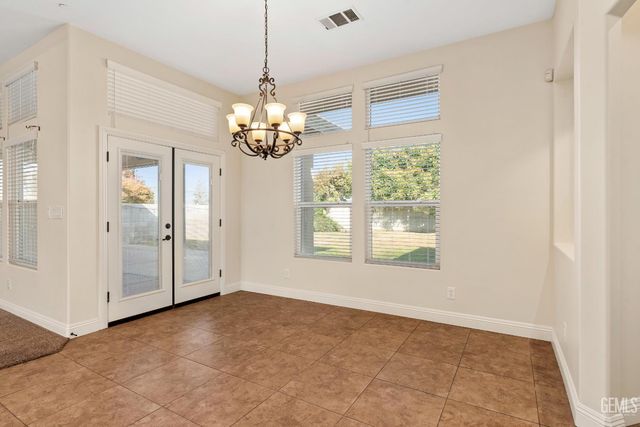 760 Brookside Drive, Shafter, CA 93263