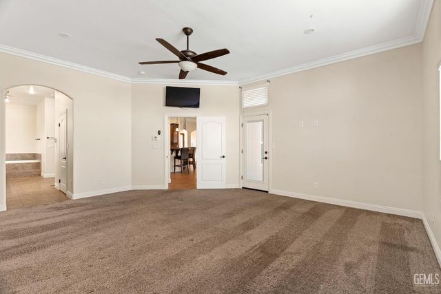 760 Brookside Drive, Shafter, CA 93263