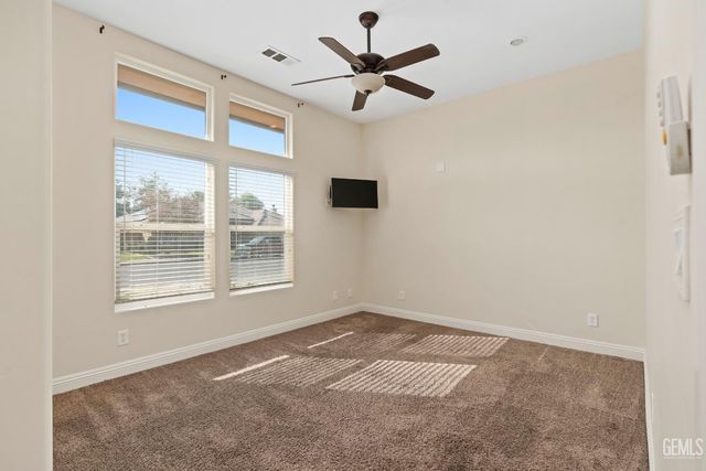 760 Brookside Drive, Shafter, CA 93263