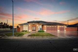 760 Brookside Drive, Shafter, CA 93263