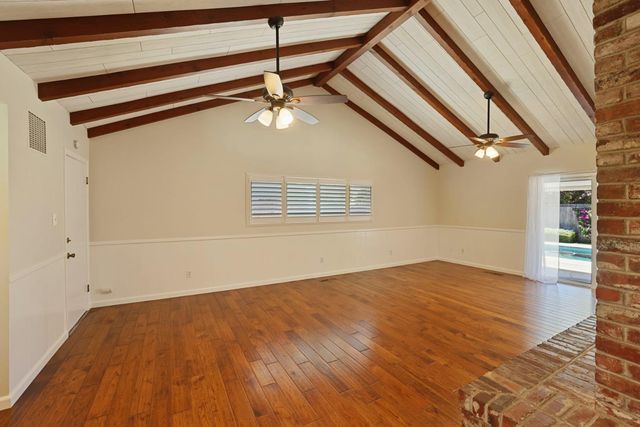 1317 Edgewood Dr, Lodi, CA 95240