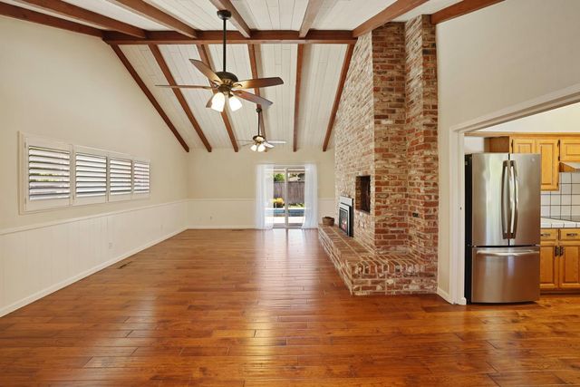 1317 Edgewood Dr, Lodi, CA 95240