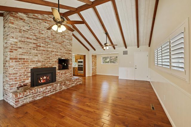 1317 Edgewood Dr, Lodi, CA 95240