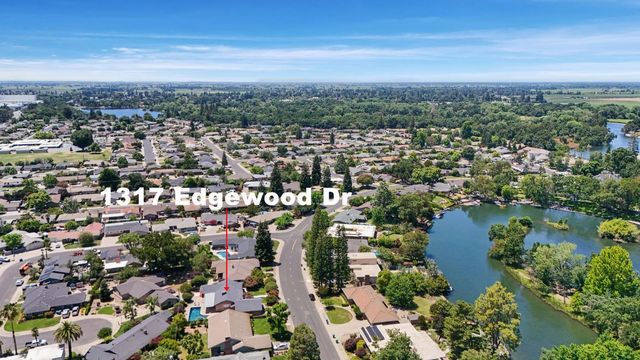 1317 Edgewood Dr, Lodi, CA 95240