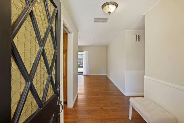 1317 Edgewood Dr, Lodi, CA 95240