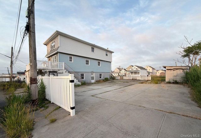 20 Church Street, Howard Beach, NY 11414