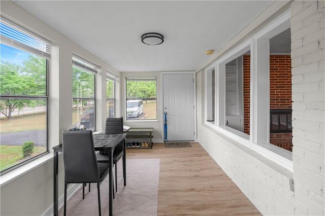2686 Snapfinger Road, Decatur, GA 30034