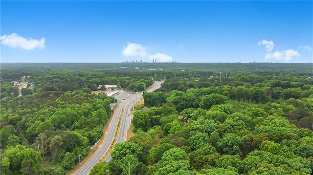 2686 Snapfinger Road, Decatur, GA 30034