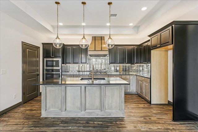 14224 Barn Owl Ct, Wichita, KS 67235