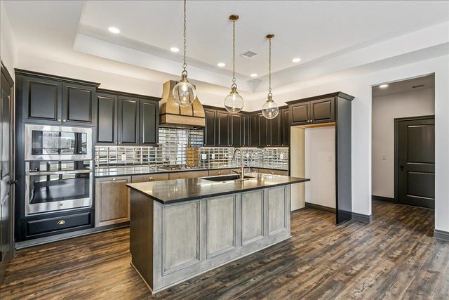 14224 Barn Owl Ct, Wichita, KS 67235