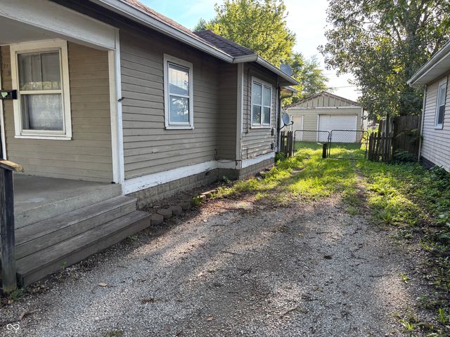 2131 N Dequincy Street, Indianapolis, IN 46218