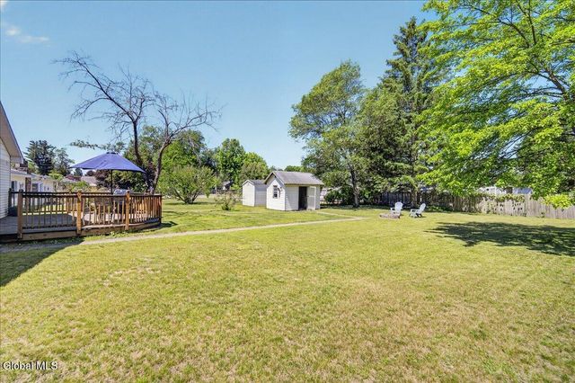 3423 Gari Lane, Guilderland, NY 12303
