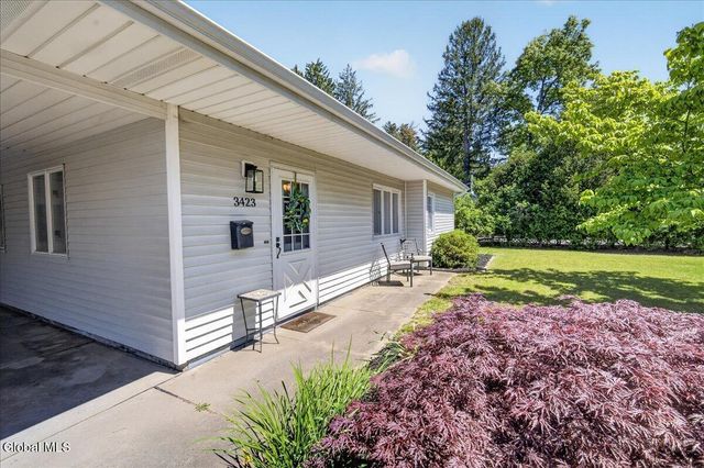 3423 Gari Lane, Guilderland, NY 12303