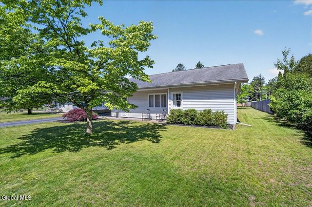 3423 Gari Lane, Guilderland, NY 12303