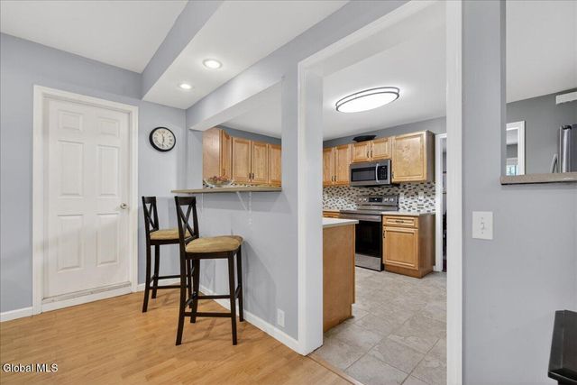 3423 Gari Lane, Guilderland, NY 12303
