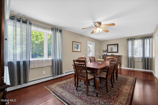 3423 Gari Lane, Guilderland, NY 12303