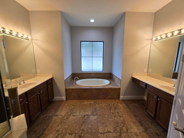 2095 NW Diamond Creek Way, Jensen Beach, FL 34957