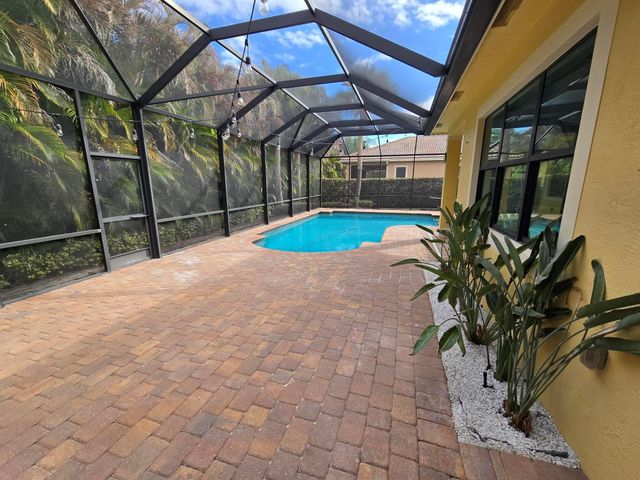 2095 NW Diamond Creek Way, Jensen Beach, FL 34957