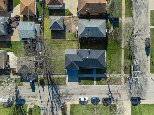 4955 N Delphia Avenue, Norridge, IL 60706