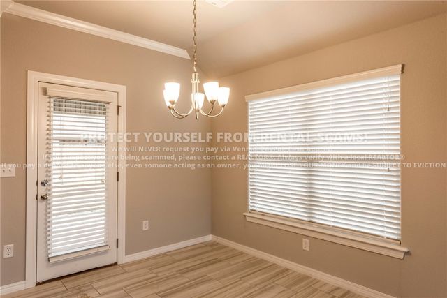 4765 W Wales Drive, Fayetteville, AR 72704