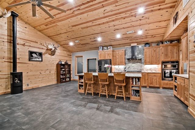 13520 Gooseberry Road, Bentonville, AR 72712
