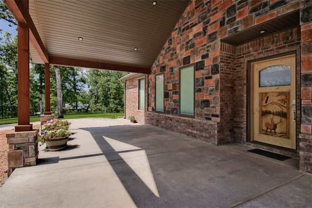 13520 Gooseberry Road, Bentonville, AR 72712