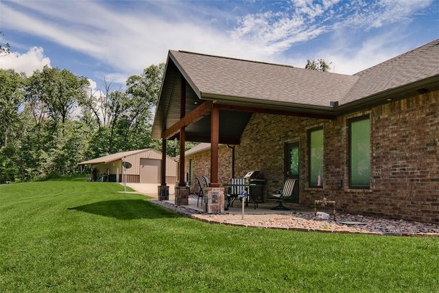 13520 Gooseberry Road, Bentonville, AR 72712