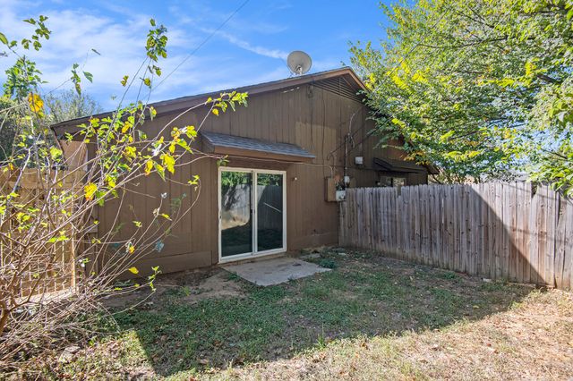 6000 Calloway Court, Fort Worth, TX 76114