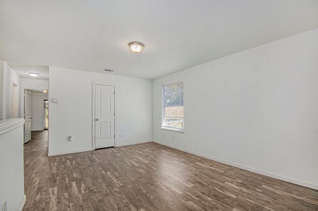 6000 Calloway Court, Fort Worth, TX 76114