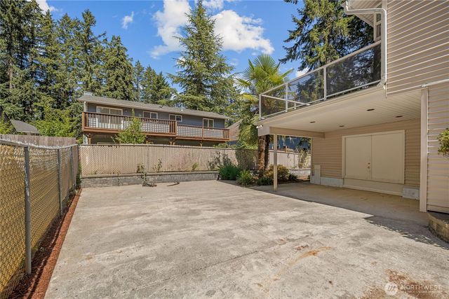 26425 Timberlane Drive SE, Covington, WA 98042