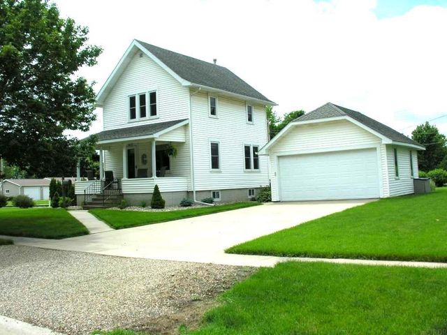617 S 6th Street, Osage, IA 50461