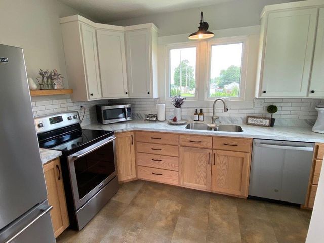 617 S 6th Street, Osage, IA 50461
