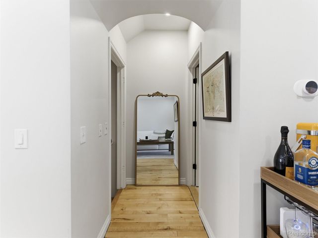 6073 Windemere Lane, Shelby Charter Township, MI 48316