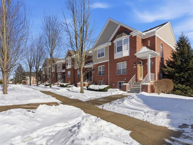 6073 Windemere Lane, Shelby Charter Township, MI 48316