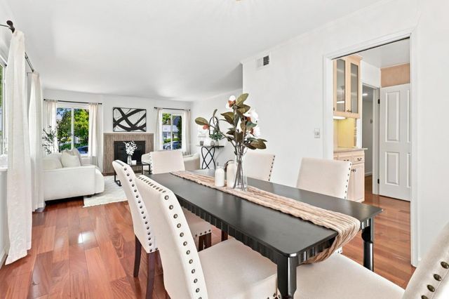 1109 Wright Avenue, Mountain View, CA 94043