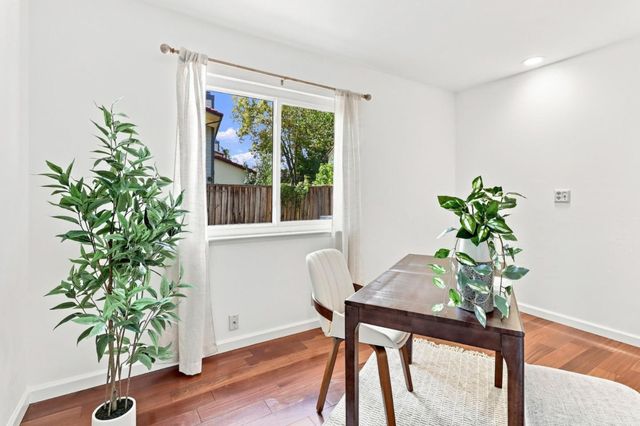 1109 Wright Avenue, Mountain View, CA 94043
