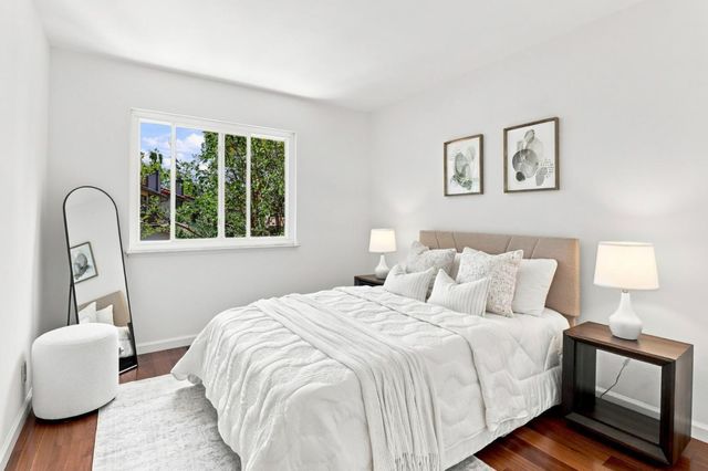 1109 Wright Avenue, Mountain View, CA 94043