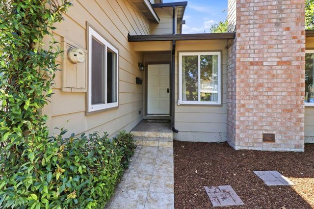 1109 Wright Avenue, Mountain View, CA 94043