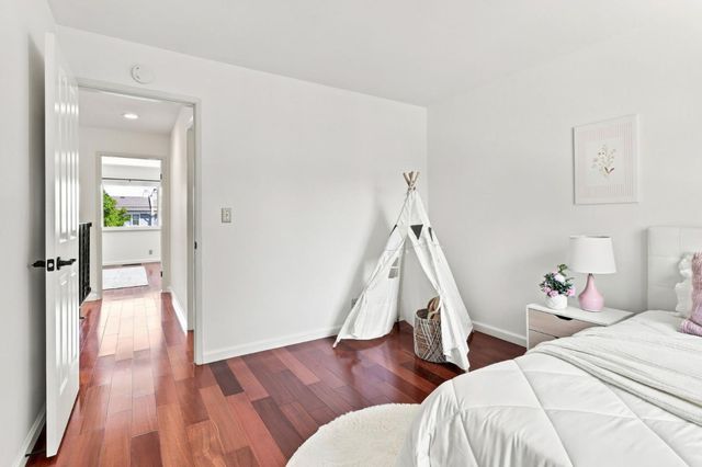 1109 Wright Avenue, Mountain View, CA 94043
