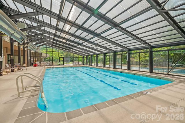 52 Clubside Drive, Asheville, NC 28804