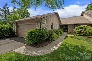 52 Clubside Drive, Asheville, NC 28804
