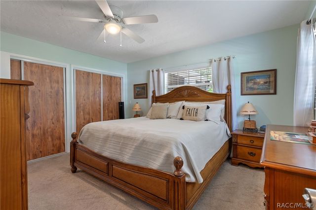 914 N McGowan Avenue, Crystal River, FL 34429
